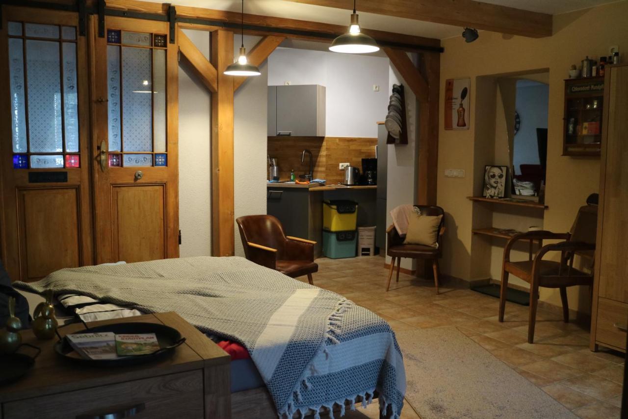 Ferienwohnung Urlaub Im Friseursalon Sebnitz Exterior foto