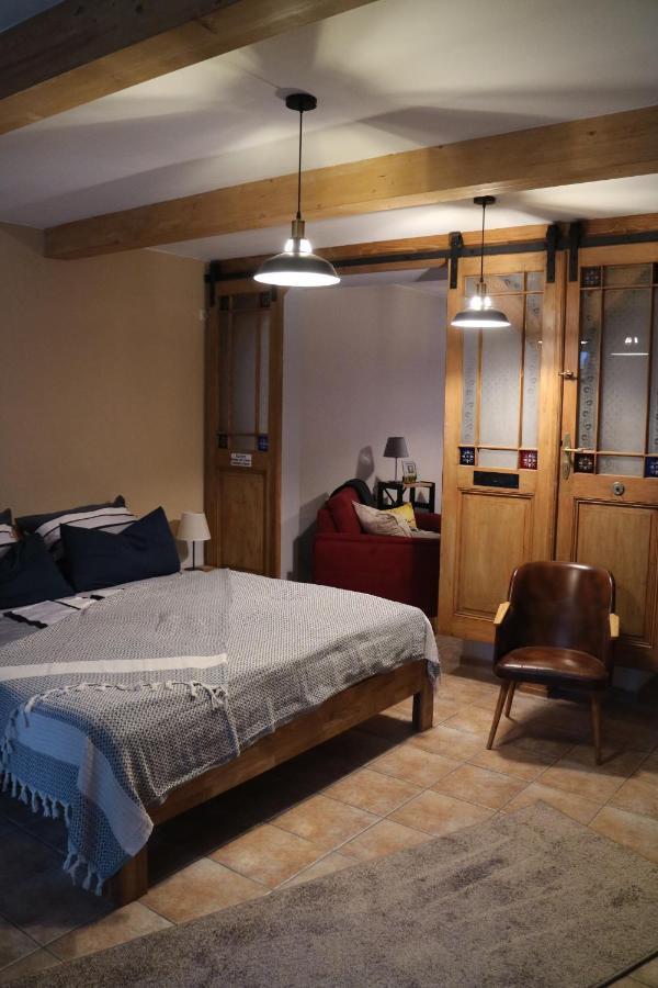 Ferienwohnung Urlaub Im Friseursalon Sebnitz Exterior foto